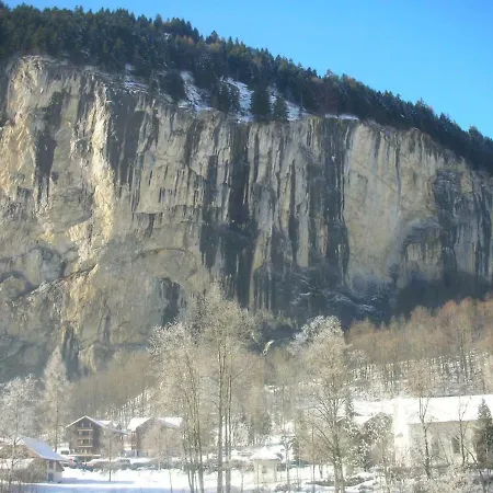 Eyhus 5 1br Opposite Staubbach Waterfalls + Parking Lauterbrunnen