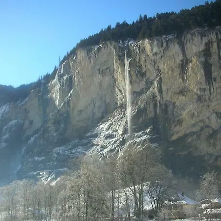 Apartamento Eyhus 5 1br Opposite Staubbach Waterfalls + Parking *